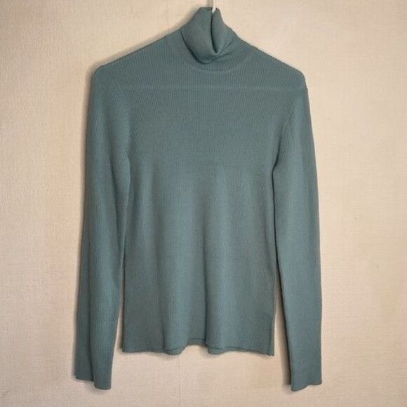 NWOT J. Crew Light Blue Merino Wool Lightweight Turtleneck Sweater Women Size M - Picture 1 of 10